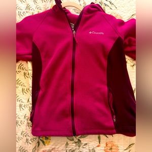 Medium Fuschia COLUMBIA hooded sweater